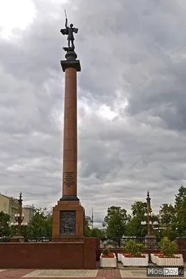 Скачать обои космонавт, памятник, Москва, Россия, первый космонавт, Юрий  Гагарин, Монумент Покорителям космоса, Matra Bonnet Djet VS, раздел космос  в разрешении 1920x1080