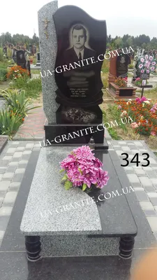 Памятник фото на могилу с цветником каталог: продаж, ціна та фото Від  \