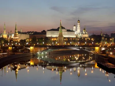 Обои для рабочего стола Москва, Кремль, набережная фото - Раздел обоев:  Виды ночных городов