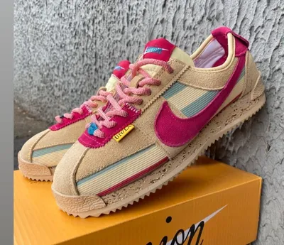 Кроссовки женские Nike Runtekk: 1 990 грн. - Другие кроссовки Одесса на Olx