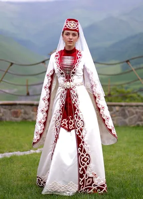 Традиционные свадебные платьях со всего мира
