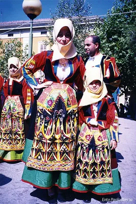 Прекрасные итальянские национальные женские костюмы в фотографиях - Женский  клуб: Костюмы (разные) на welcomevolunteer.ru