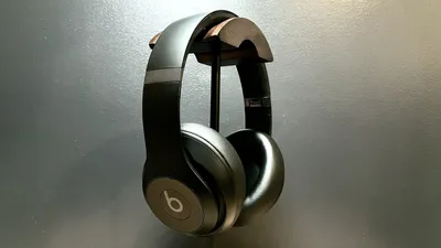 Beats Solo3 Wireless review: Beats popular on-ear wireless headphone gains  best-in-class battery life - CNET