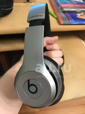 Наушники Monster Beats Solo 2 Wireless — купить в Красноярске. Состояние:  Б/у. Наушники, гарнитуры на интернет-аукционе Au.ru