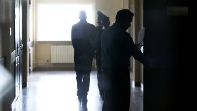 Заключенные в Навоийской области объявили голодовку из-за пыток
