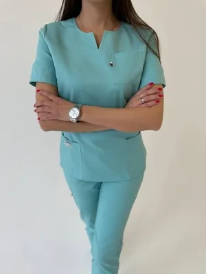 детеныши женщины доктора красивые медицинские Стоковое Фото - изображение  насчитывающей знание, профессионал: 25503142