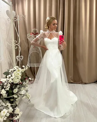Необычные свадебные платья, каталог салона в Москве. Цены, фото.