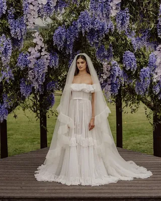 Оригинальные необычные свадебные платья I Фото и пример