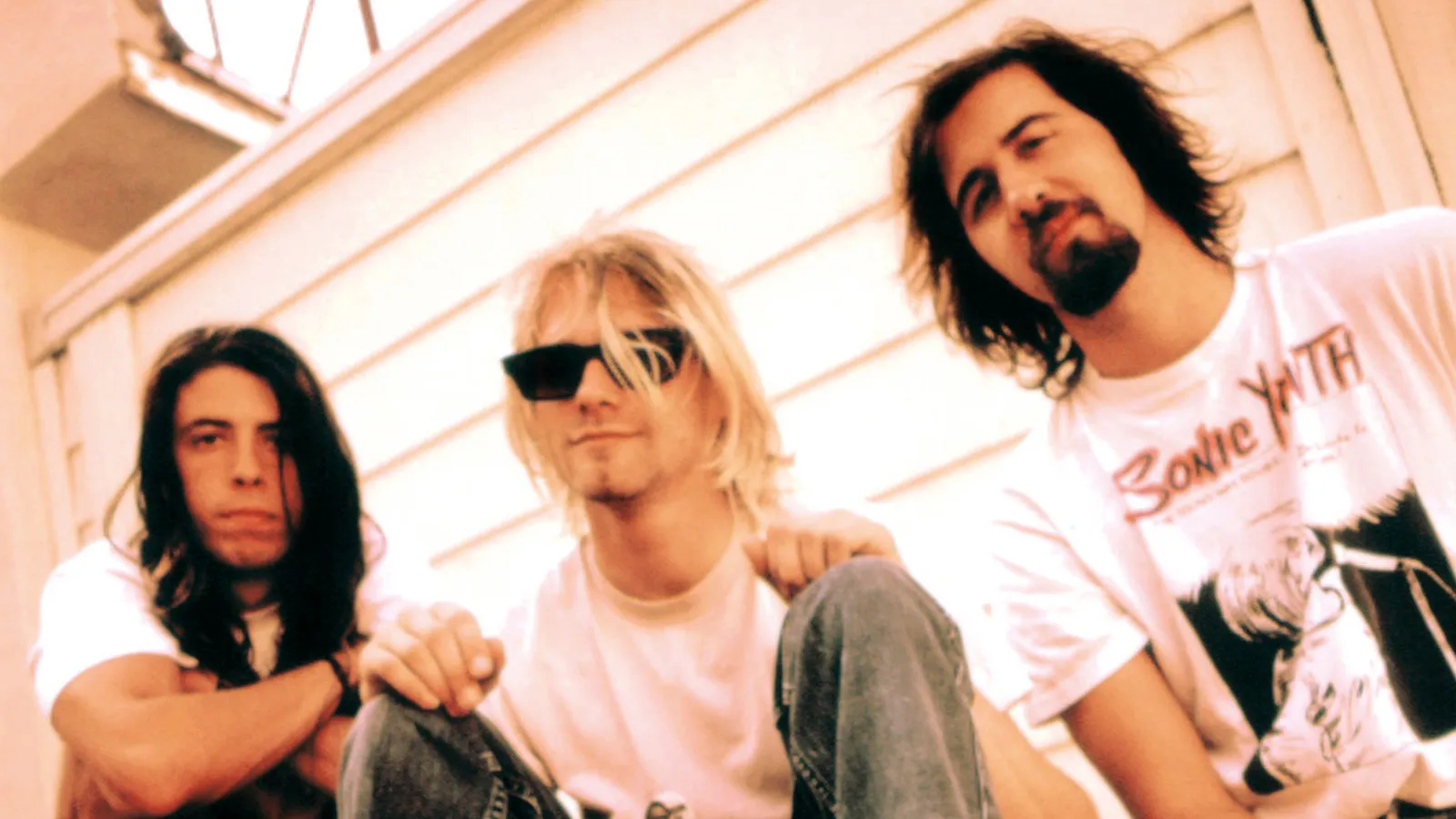 Nirvana she. Nirvana 1997. Nirvana во Франции 1994. Нирвана фото. Nirvana, Летов, Queen.