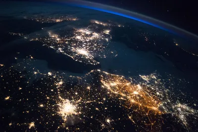 Ночной вид России из космоса - 52 фото