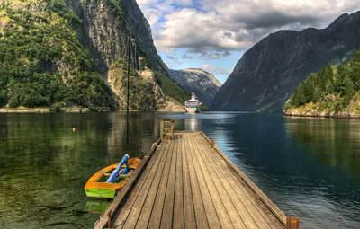 Обои вода, горы, лодка, корабль, Норвегия, мостик, Лофотен картинки на  рабочий стол, раздел пейзажи - скачать