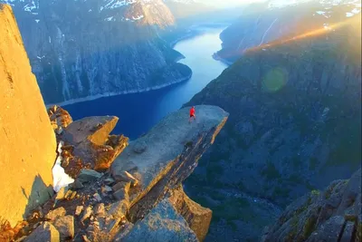 Невероятная Норвегия: 17-летний юноша снимает Норвегию с высоты птичьего  полета - Turist