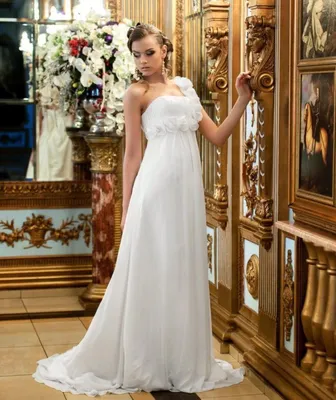 Топ-8 скромных и лаконичных свадебных платьев для любого стиля