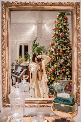 Selfie Night Christmas Tree Indoor Selfie Photography Изображение с  изображением Фон И картинка для бесплатной загрузки - Pngtree