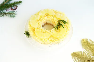 Салат «Новогодние часы» — пошаговый рецепт с фото и описанием процесса  приготовления блюда от Петелинки.
