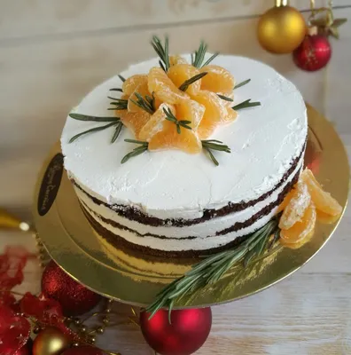 Новогодние торты и пряничные гирлянды: готовимся к самому любимому  празднику - Ека-праздник