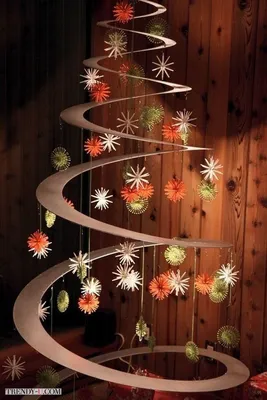 17 креативных елок на Новый год | Рождественская ёлка своими руками,  Деревянные рождественские ёлки, Святки