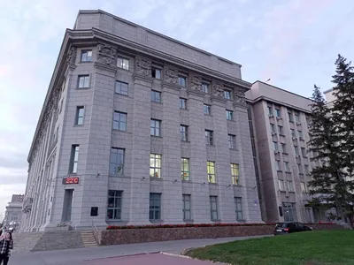 В мэрии Новосибирска прокомментировали возбуждение дела из-за сноса стелы —  РБК