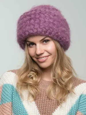 Купить шапку крупной вязки косами цвета \"Спелая вишня\" в интернет-магазине  в Москве