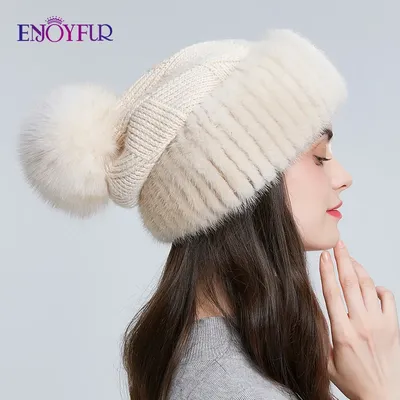 Объемные вязаные шапки INSPIRE представлены в широкой цветовой палитре,  чтобы каждая нашла модель для себя 🤍 Найти идеальную шапку можно… |  Instagram