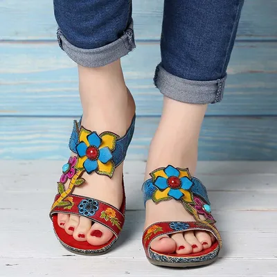 Boho Chic Style Leather Shoes Floral Pattern Women Slipper - China Clogs  and Ladies Slipper price | Made-in-China.com