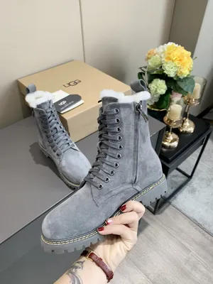 Ботинки зимние 2020 classic из свиной кожи UGG купить за 5704 грн в  магазине UKRFashion. Товары бренда UGG. Лучшее качество