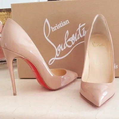 лабутены\" made by Christian Louboutin. Каждый шаг боль?