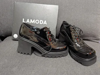 Кейс] Одежда и обувь. Стильное продвижение интернет-магазина Lamoda или как  одеть миллион стиляг через маркетплейс