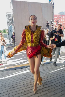 Ольга Бузова появилась в мини-платье с глубоким декольте - фото - Новости  мирового шоубизнеса | Сегодня