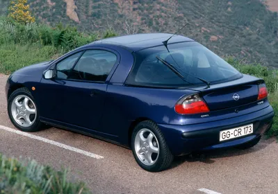 The Opel Tigra turns 30, becoming the perfect sports car to start  collecting - La Escudería