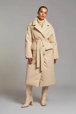 Избавьтесь от образа «тетки»: самые модные пальто на осень - 2023 для полных  женщин за 45 лет - Экспресс газета