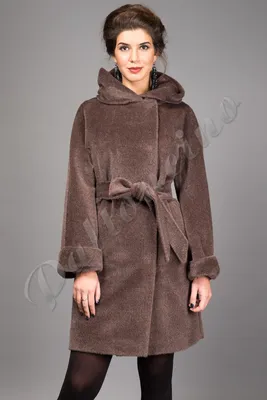 Купить Пальто на запах из шерсти альпака по выгодной цене в официальном  интернет магазине BRUSNIKA | Каталог