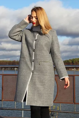 Шерстяное драповое пальто - это идеальный вариант модной верхней одежды!  Выбирайте его на весну или осень - модель плотная, не… | Instagram