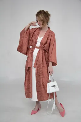 Длинное пальто кимоно на запах — цена 850 грн в каталоге Пальто ✓ Купить  женские вещи по доступной цене на Шафе | Украина #56070603