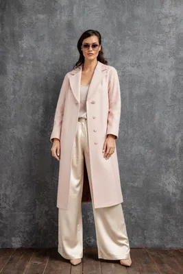 Классическое женское пальто: купить в Москве, цены и доставка от Queen Furs