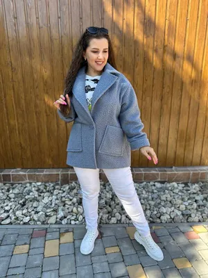 Короткое женское пальто карамельного цвета - купить в интернет магазине  Аржен