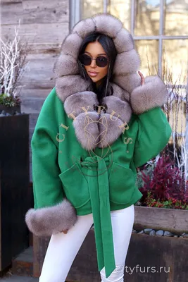 Пальто с мехом песца цвет зеленый купить с доставкой в Москве | CITY FURS