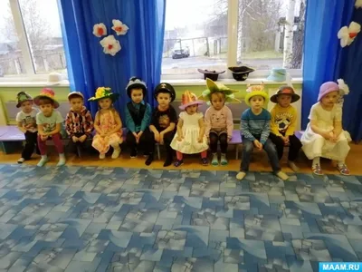 Парад шляп!» — МБДОУ Уральский детский сад «Одуванчик»