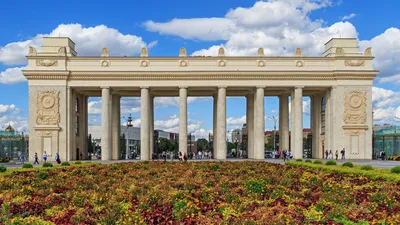 Обои Города Москва (Россия), обои для рабочего стола, фотографии города,  москва , россия, парк, горького, москва, архитектура, арка Обои для  рабочего стола, скачать обои картинки заставки на рабочий стол.