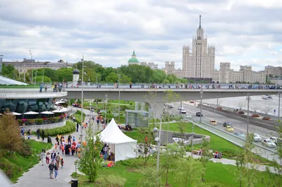Файл:Парк Зарядье в Москве. Фото 19.jpg — Викимедиа