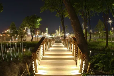 Что происходит ночью в московском Парке Зарядье | Interjournalist Maxim  Novikovski | Дзен