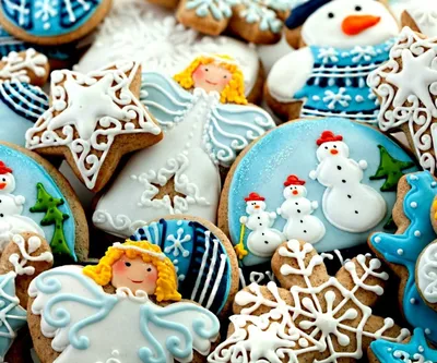 Скачать обои новый год, новогоднее печенье, снеговики, сладкое, печенье  разрешение 960x800 #141982