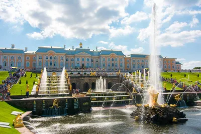 Большой Петергофский дворец: стоимость, режим работы 2023, аудиогид,  история, фото | Санкт-Петербург Центр