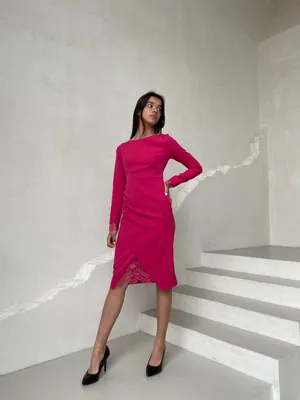 Купить платье футляр с длинным рукавом и кружевом jdn4 красное в интернет  магазине mirplatev.ru недорого, от 2990.0000 рублей