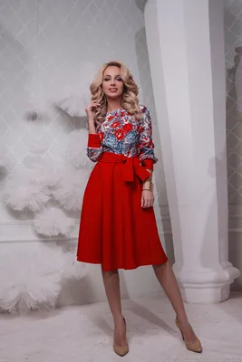 Платье из платка, красное платье миди в интернет-магазине Ярмарка Мастеров  по цене 12600 ₽ – H8TCJBY | Платья, Санкт-Петербург - доставка по России
