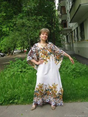 Платье c цветочным принтом – купить в Москве с доставкой | BTQUE.20