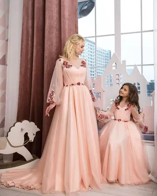 🦄Нарядные детские платья💫 on Instagram: “Ты думаешь о том же, о чем и  мы?… | Mom daughter outfits, Mom daughter matching dresses, Mother daughter  dresses matching