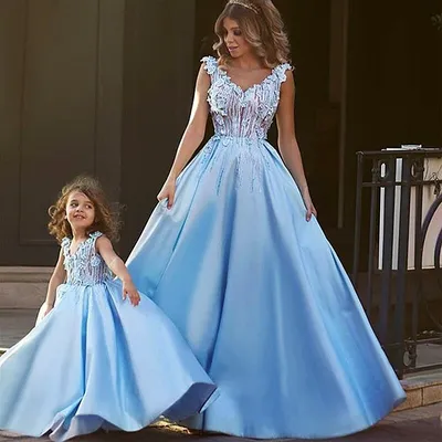 Модель 2023 года, одежда для мамы и дочки, семейный образ, платья для мамы  и дочки, детское платье макси с длинными рукавами-фонариками и блестками |  AliExpress