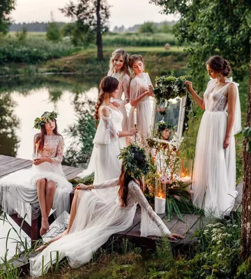 Wedding Company Dinday - Знаем, что большинство невест, у кого свадьба  запланирована этим летом, ещё не выбрали себе свадебное платье👰🏻 Наши  невесты не исключение😉 ⠀ Мы поможем вам выбрать свадебное платье не