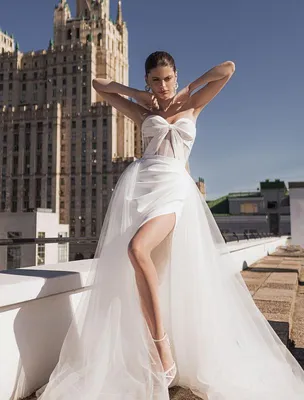 Белое свадебное платье с прозрачным корсетом купить в Москве